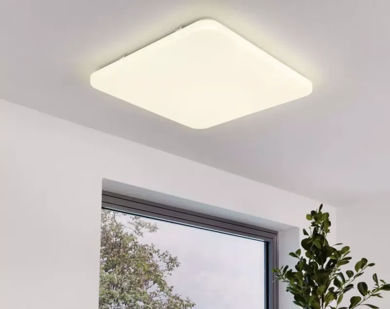 LED смарт світильник з пультом QUATRO зоряне небо 60W