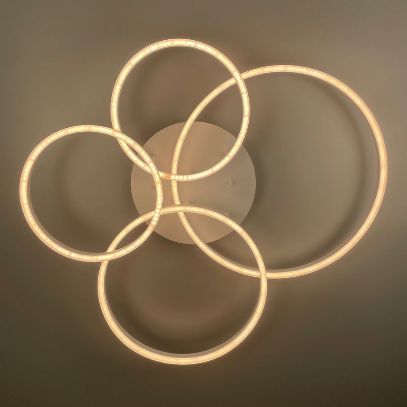 Сучасний LED світильник на 4 кільця у білому корпусі