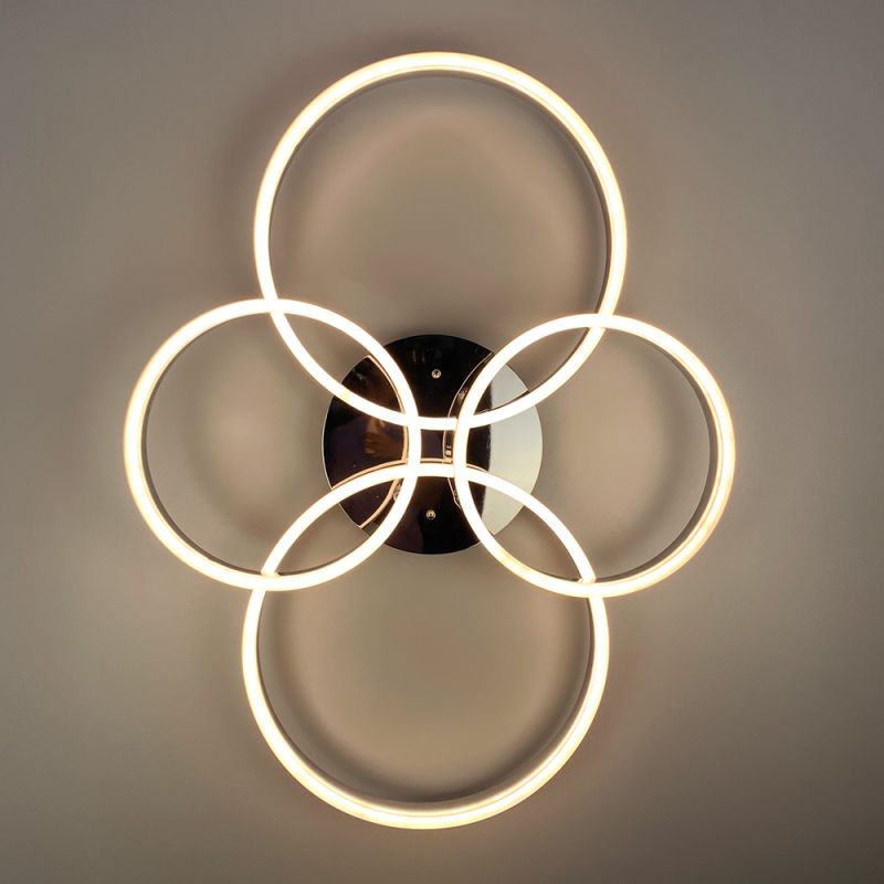 Стельова LED люстра Anelli в білому корпусі з хромом на 4 кільця