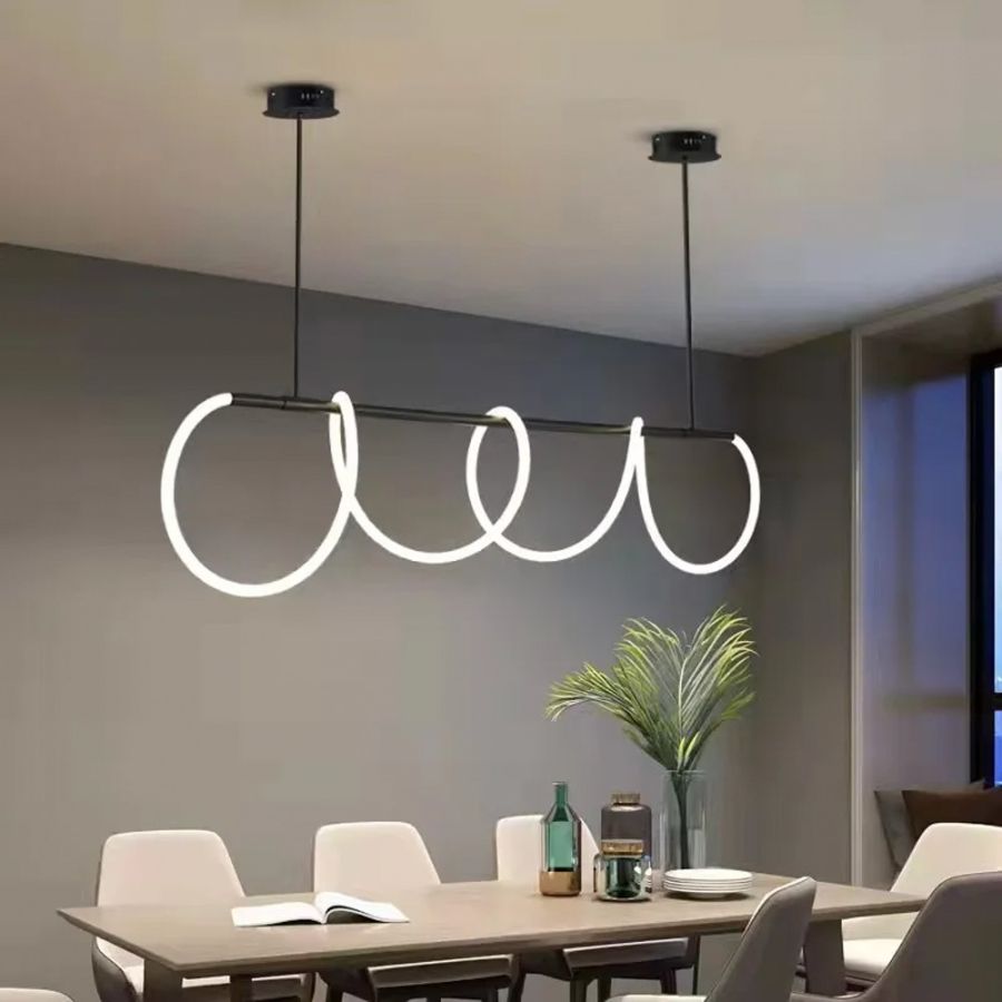 Чорна видовжена люстра ELISION з гнучкою LED стрічкою 150 см