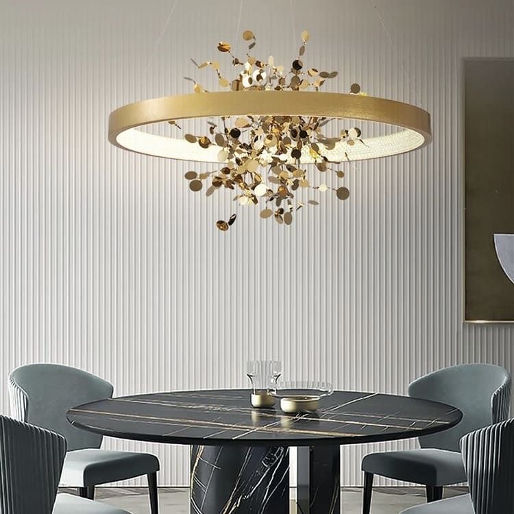 Дизайнерський світильник FELISA у золотому каркасі