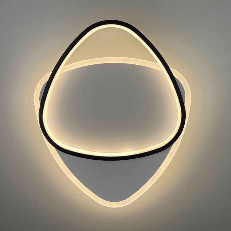 Сучасний LED-світильник у чорно-білому корпусі