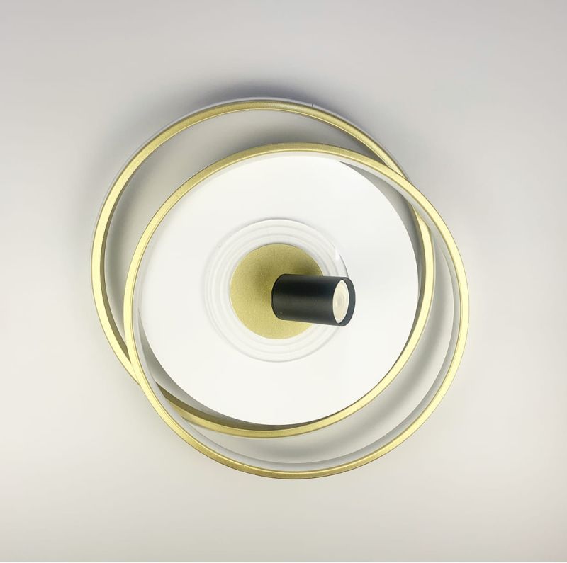 Стельова LED люстра круглої форми