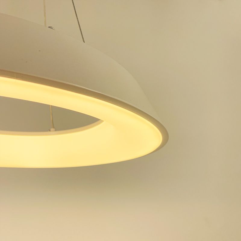 LED світильник круглий підвісний у білому корпусі