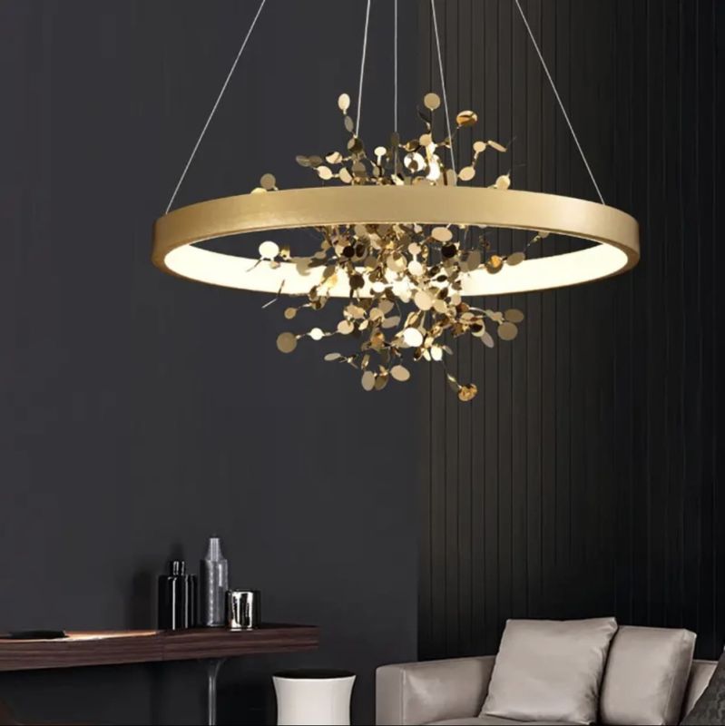 Дизайнерський світильник FELISA у золотому каркасі