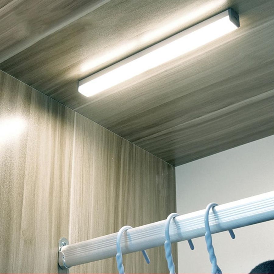 Накладний лінійний LED світильник 24W 4500K