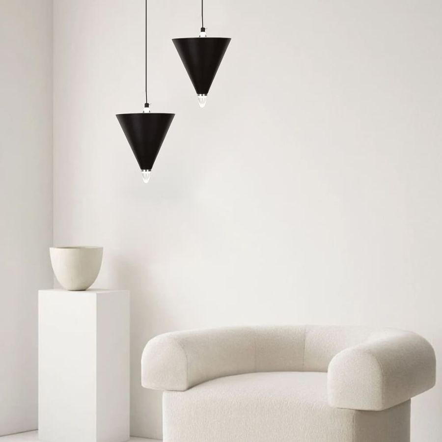 Чорний підвісний світильник із конусним дизайном Ø 17х25 см