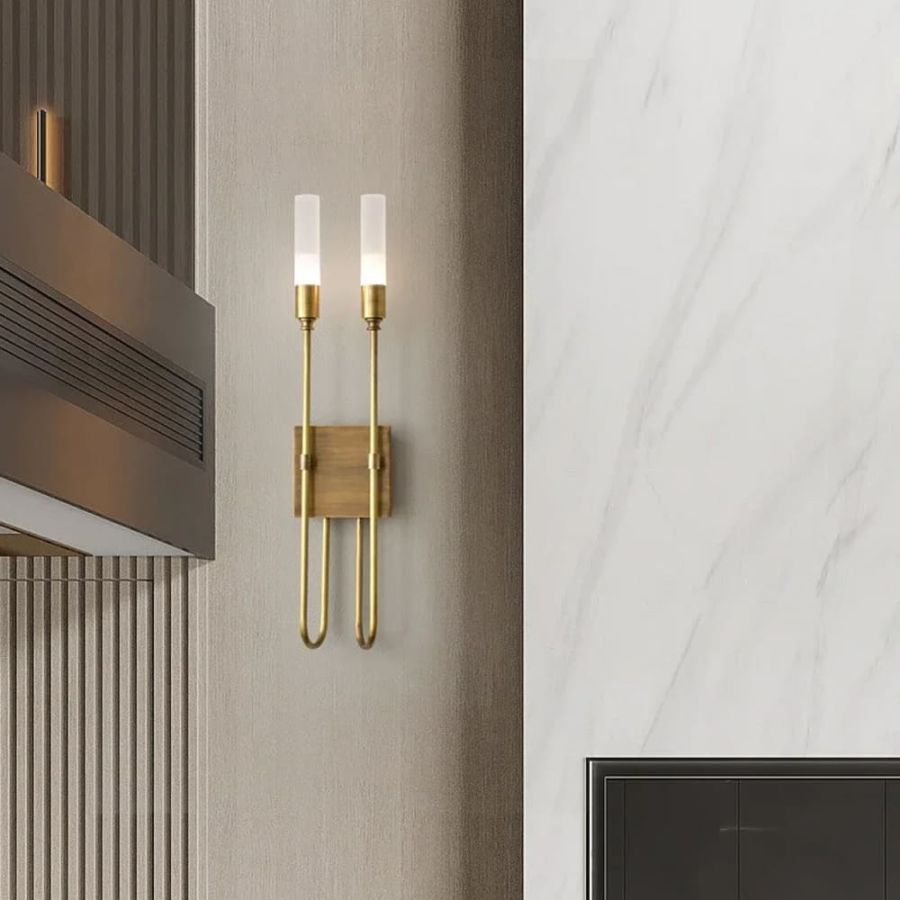 Подвійне бра в корпусі латунь з видовженими плафонами 68х18 см
