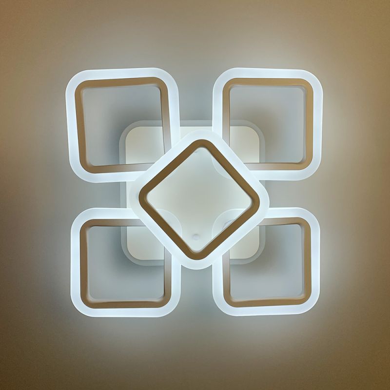 Стельова біла люстра LED на 4+1 ріжки-квадрати 