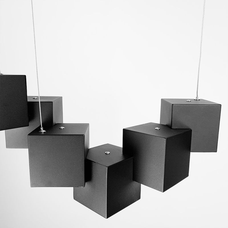 Сучасна геометрична люстра CUBE у чорному корпусі