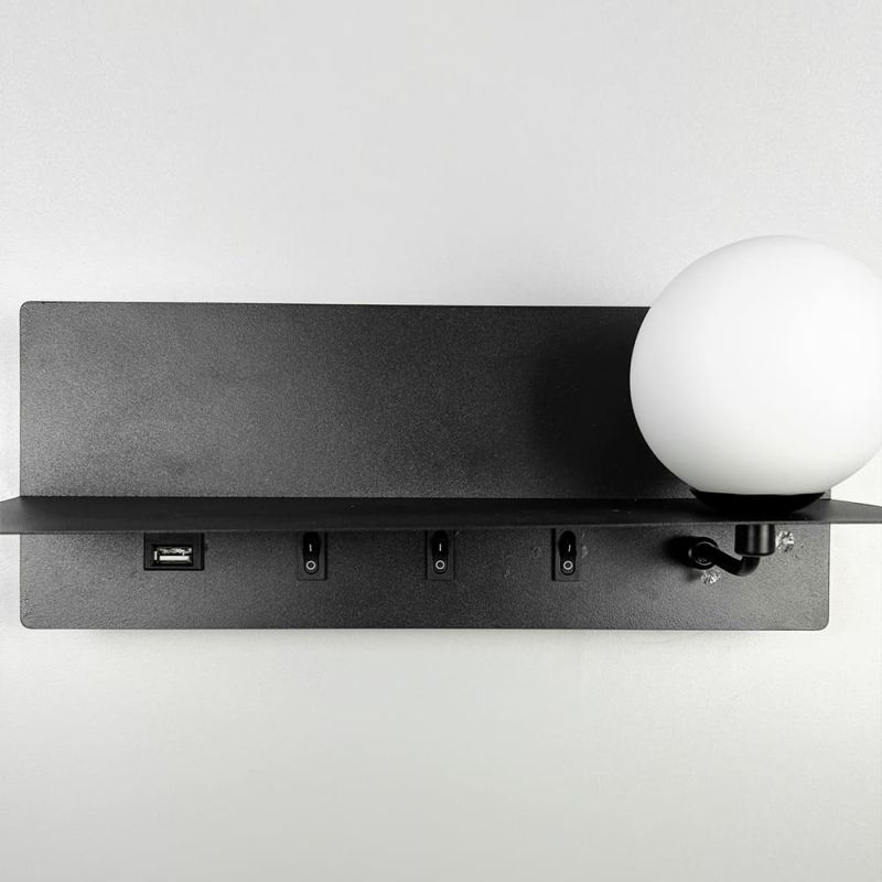 Видовжене чорне бра з плафоном, поличкою та USB 30х13 см