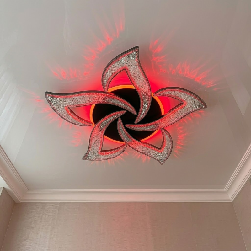 Люстра стельова світлодіодна чорна з пультом RGB ELLA 65W Ø 52 см