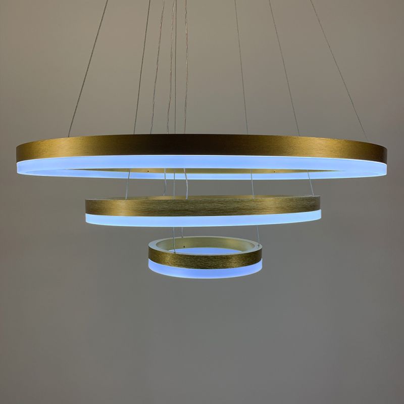 LED люстра на три кільця у золотому каркасі