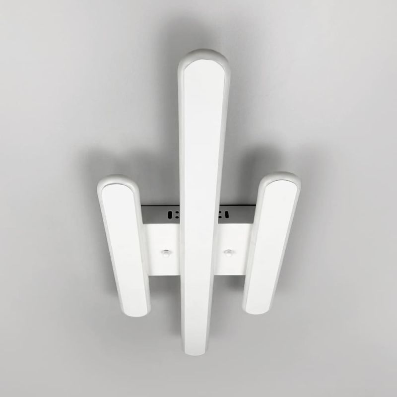 Стельова LED люстра в білому корпусі 62х25х6 см