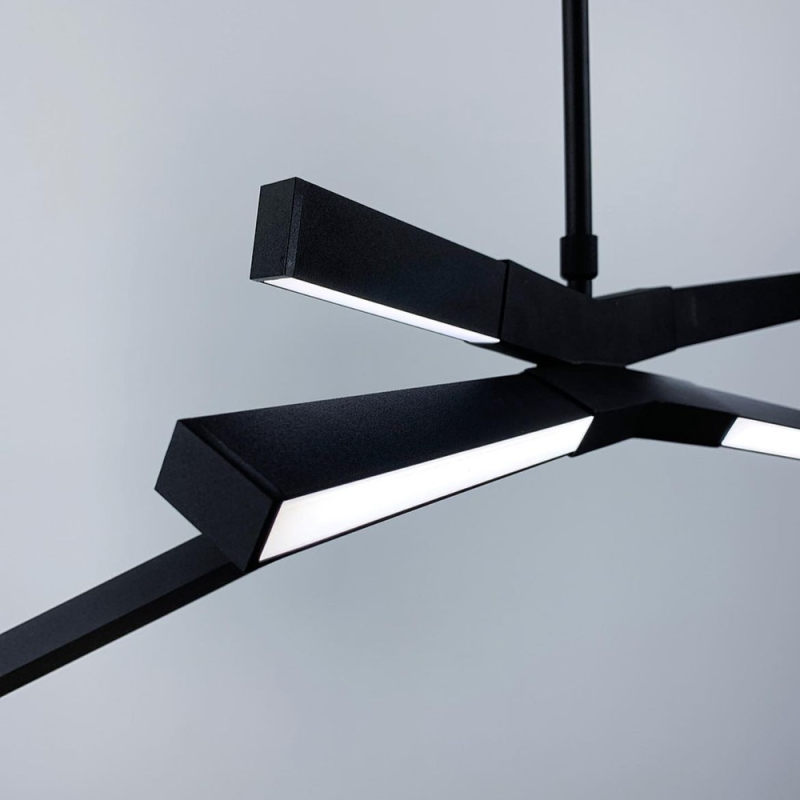 Сучасний світильник з LED ріжками