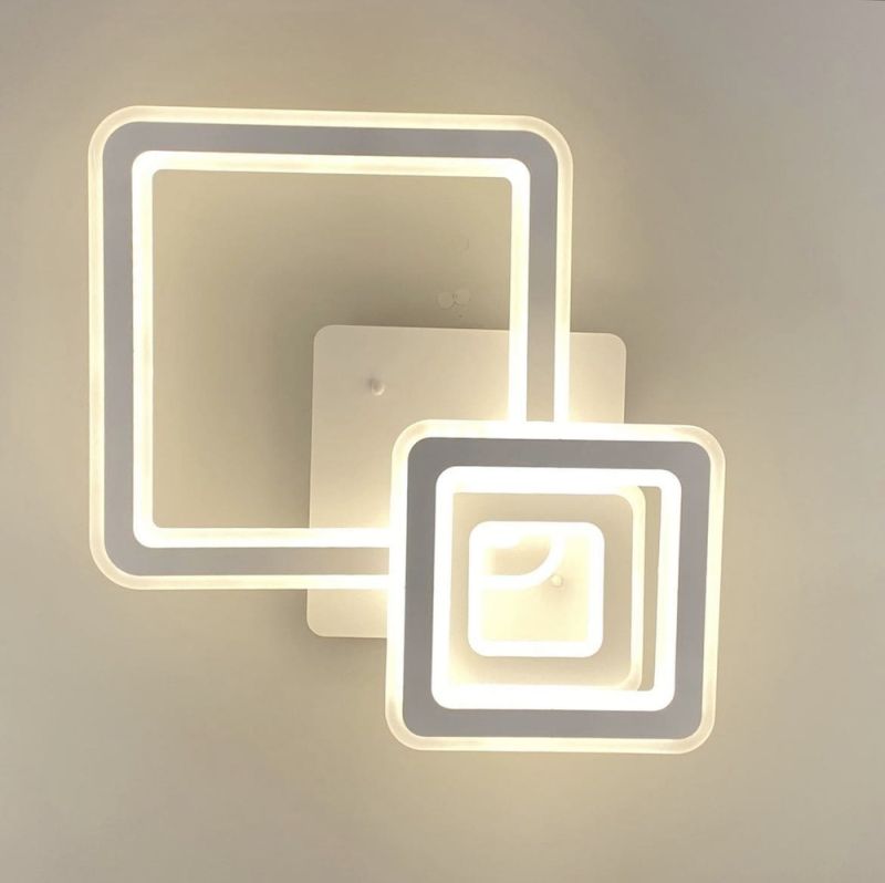 Стильний та лаконічний LED світильник на 3 квадрати 