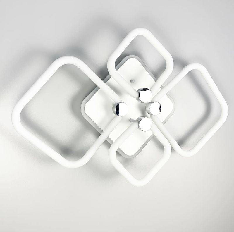 Світильник з LED кільцями, що розсіює світло на 360°
