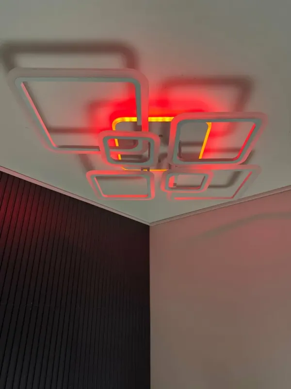 Люстра світлодіодна біла з пультом та додатком для телефону OVAL RGB 120W